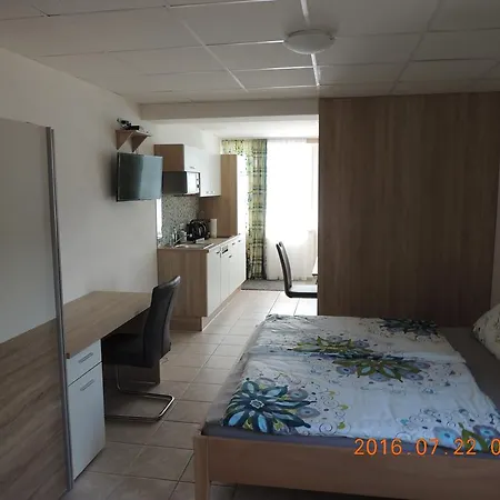 Apartament Tolnaricum Kostendorf