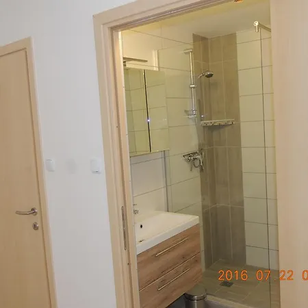 Tolnaricum Apartment *